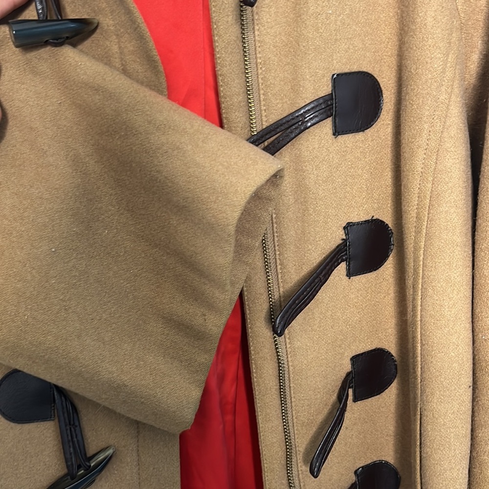 Coat - Picture 4 of 6